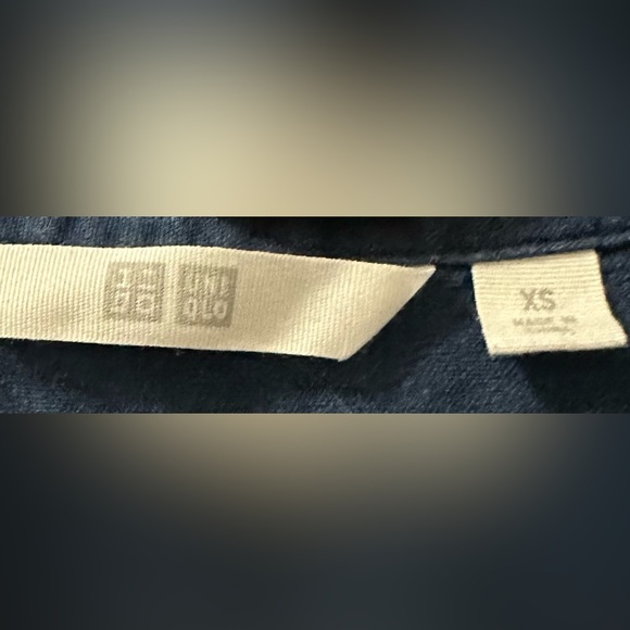 UNIQLO Navy Blue Top - Picture 2 of 4
